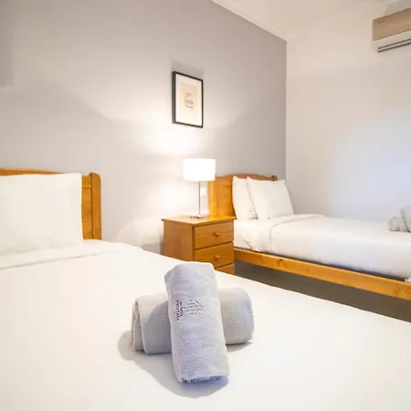 Apartmán Lovely 2bd 500m Ac Wi-fi Pool Balcony